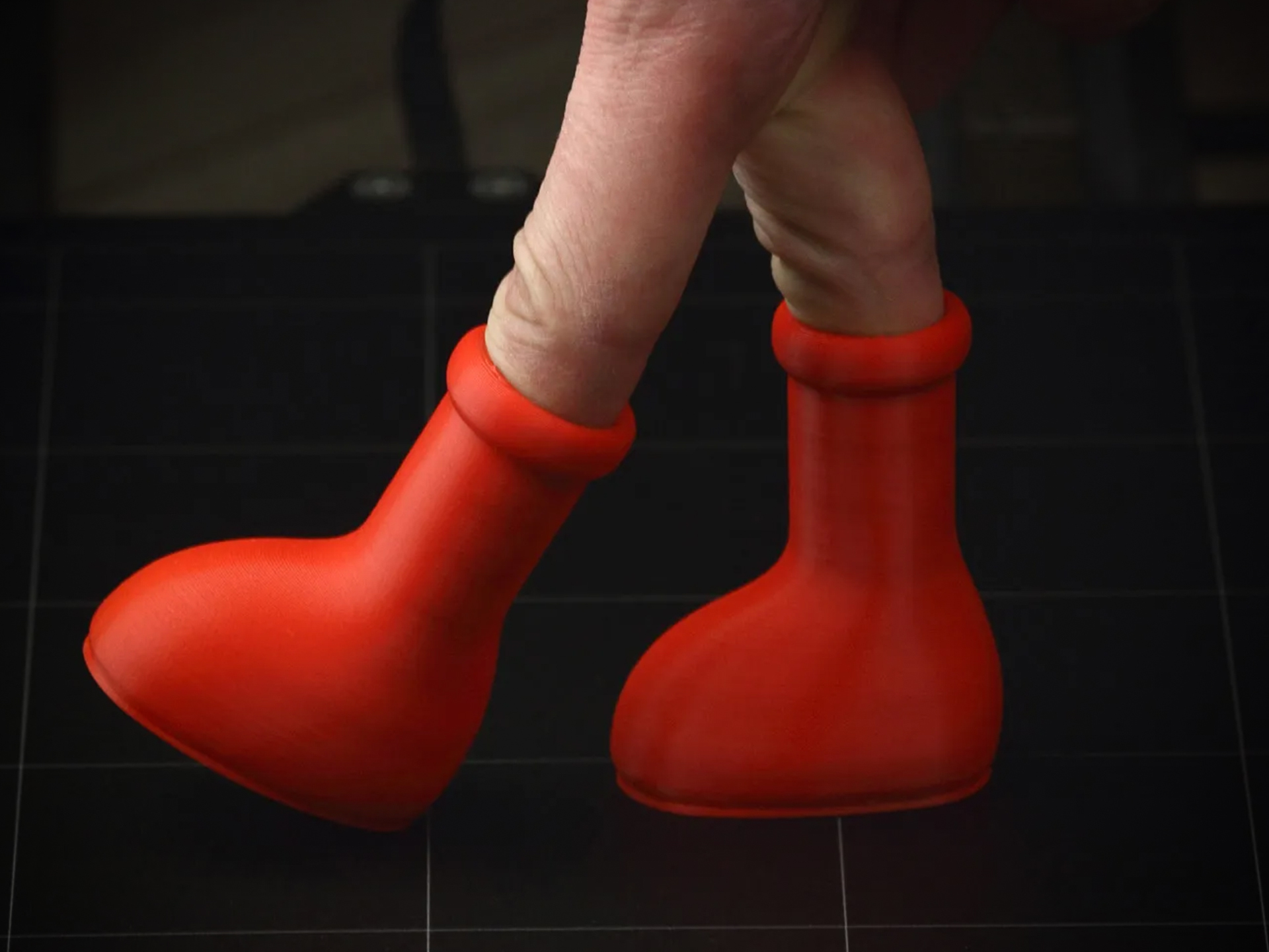 Mini Big Red Boots par bigovereasy