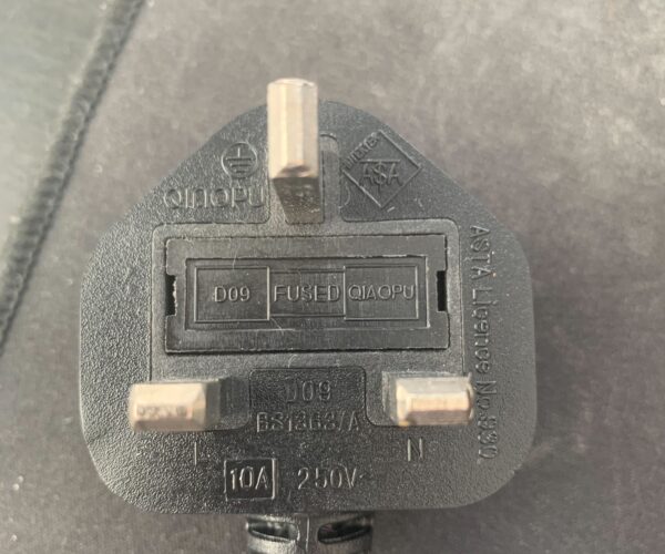 What is the fuse inside the kettle plug itself? – General discussion,  announcements and releases – Prusa3D Forum