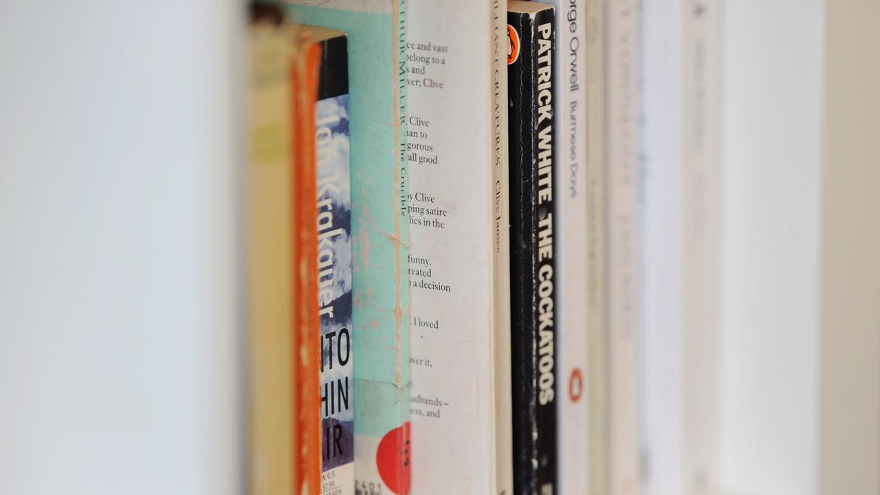 BOOKS STOCK