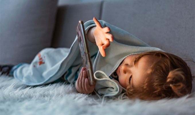 Qual o impacto da tecnologia no sono das crianças?