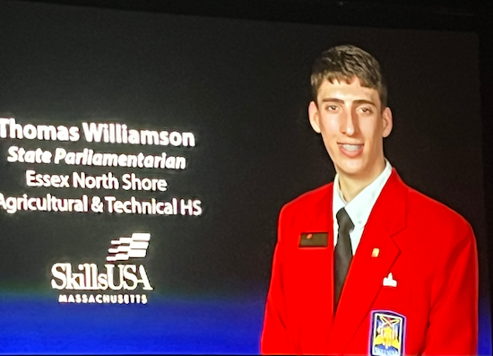 Aquí hay algunas fotos de las ceremonias de apertura de la competencia estatal de SkillsUSA