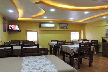 Adana Saray Otel Restoran 41