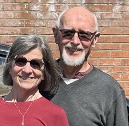 A picture of Robin and Amy