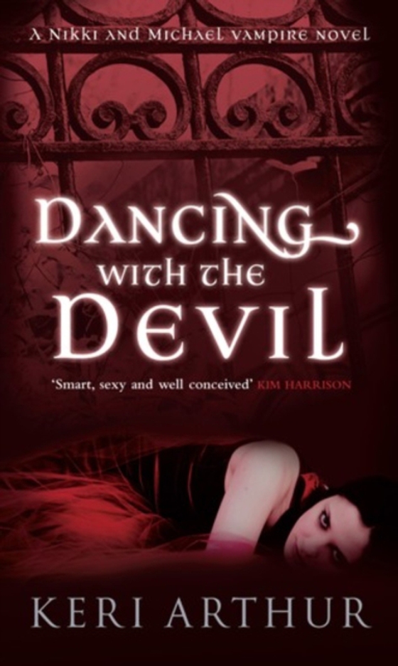Dancing With The Devil (e-bog) af Arthur, Keri