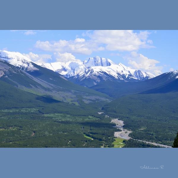 Majestic Mountain Vista - Photography from Kananaskis