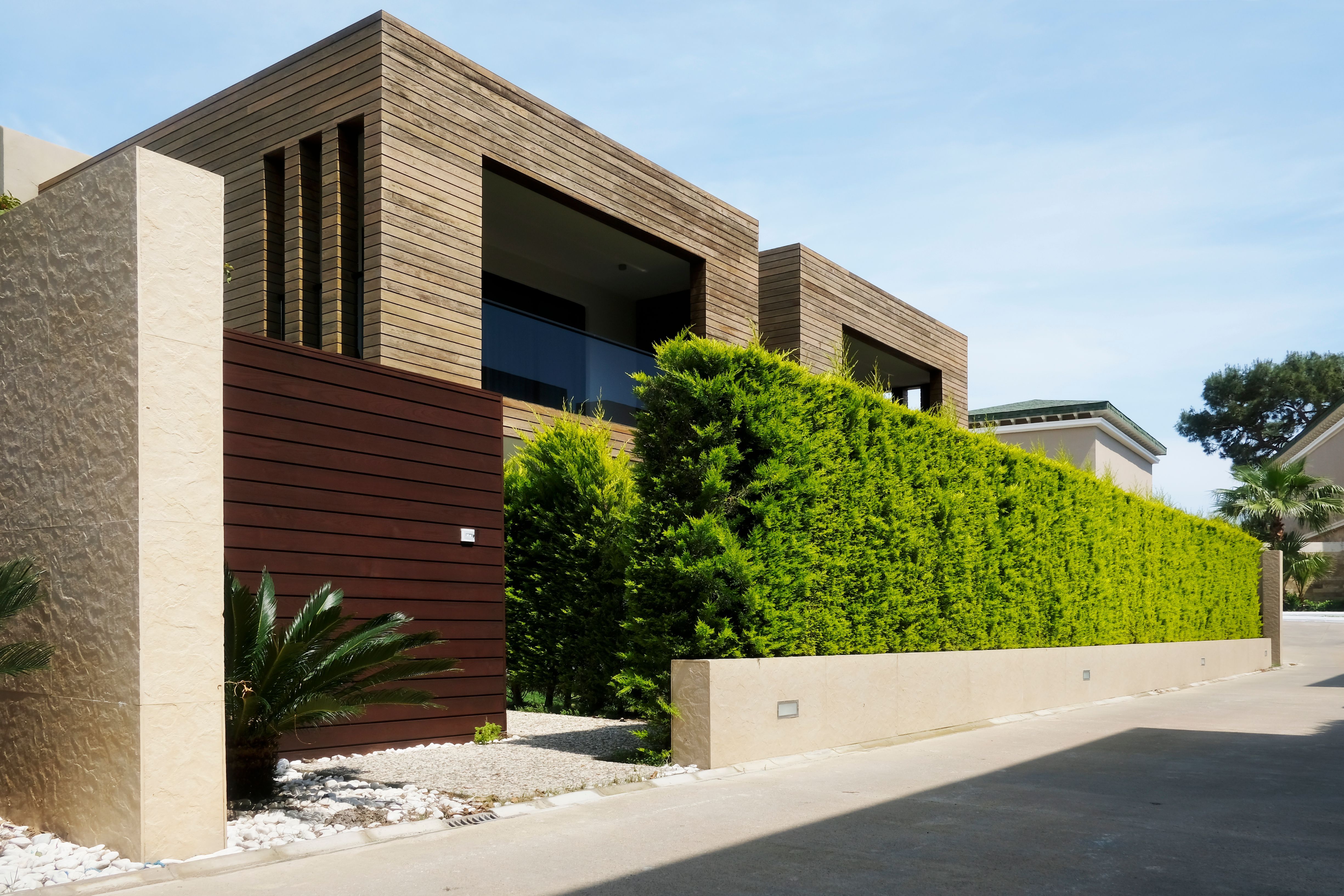 home_exterior.jpeg