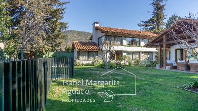 casa en venta en Lo Barnechea