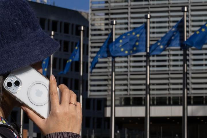 Dazi: Ue mira a punti dolenti degli Usa nell’incombente guerra tariffaria Dazi: Ue mira a punti dolenti degli Usa nell’incombente guerra tariffaria