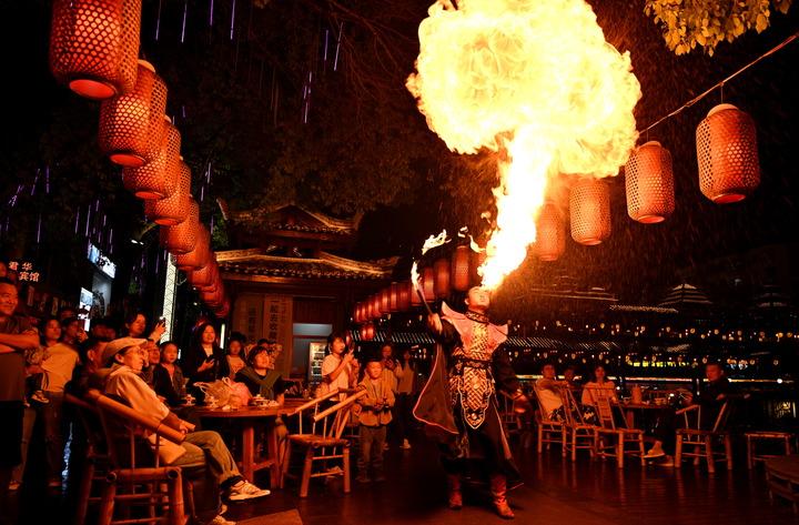 Cina vacanze da Romadailynews.it cina vacanze primo maggio evidenziano vitalita di consumatori