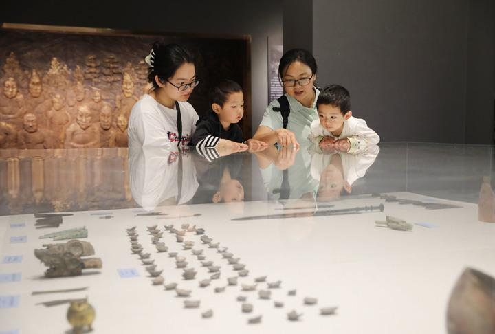 Cina: visite record nei musei per il primo maggio Cina: visite record nei musei per il primo maggio
