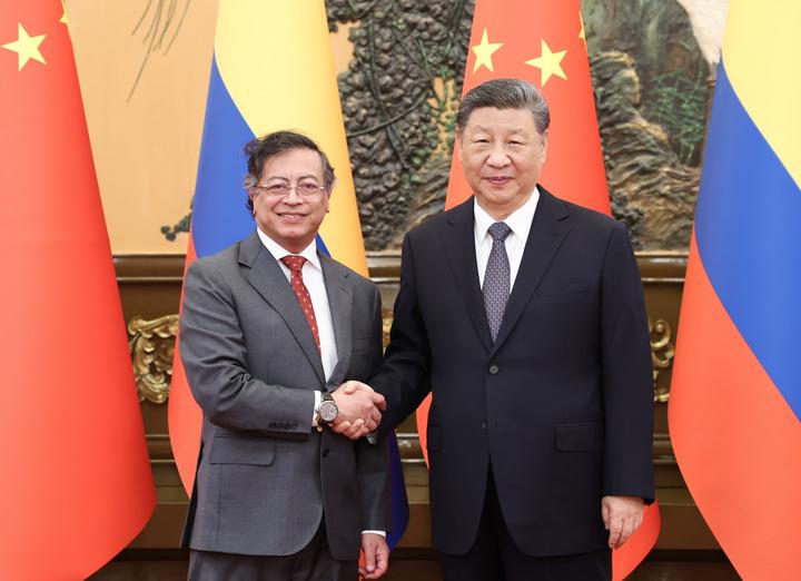 cina pechino incontro tra xi jinping e presidente della colombia da Romadailynews.it cina pechino incontro tra xi jinping e presidente della colombia
