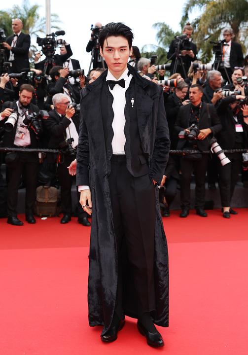 francia cerimonia di apertura di 78ma edizione festival di cannes da Romadailynews.it francia cerimonia di apertura di 78ma edizione festival di cannes