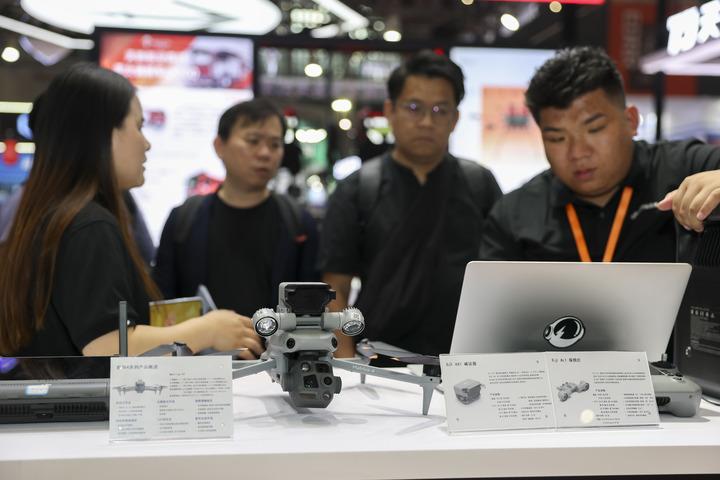 cina shanghai ospita fiera internazionale su soccorso d emergenza da Romadailynews.it cina shanghai ospita fiera internazionale su soccorso d emergenza