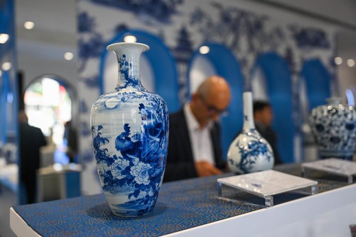 cina turchia aperto a istanbul flagship store della porcellana di jingdezhen da Romadailynews.it cina turchia aperto a istanbul flagship store della porcellana di jingdezhen
