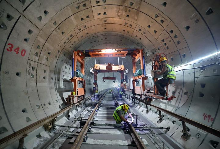 Cina: metropolitana di Shijiazhuang nello Hebei Cina: metropolitana di Shijiazhuang nello Hebei