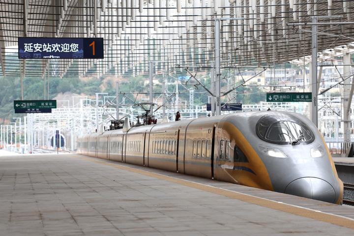 Cina: Shaanxi, al via test su ferrovia ad alta velocita’ Xi’an Yan’an