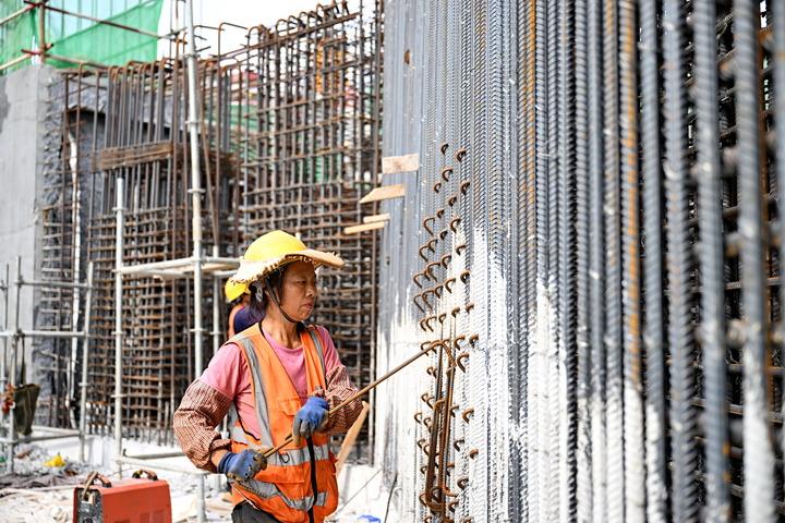 Cina: in costruzione sezione ferrovia ad alta velocita’ Xiong’an Xinzhou