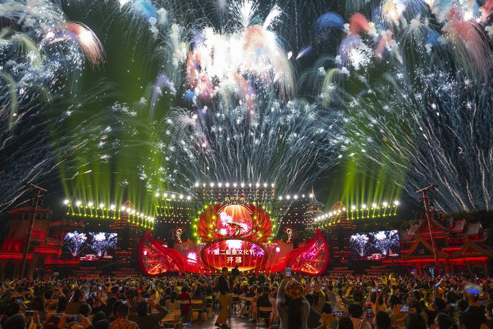 cina apertura del secondo festival della cultura chu a jingzhou