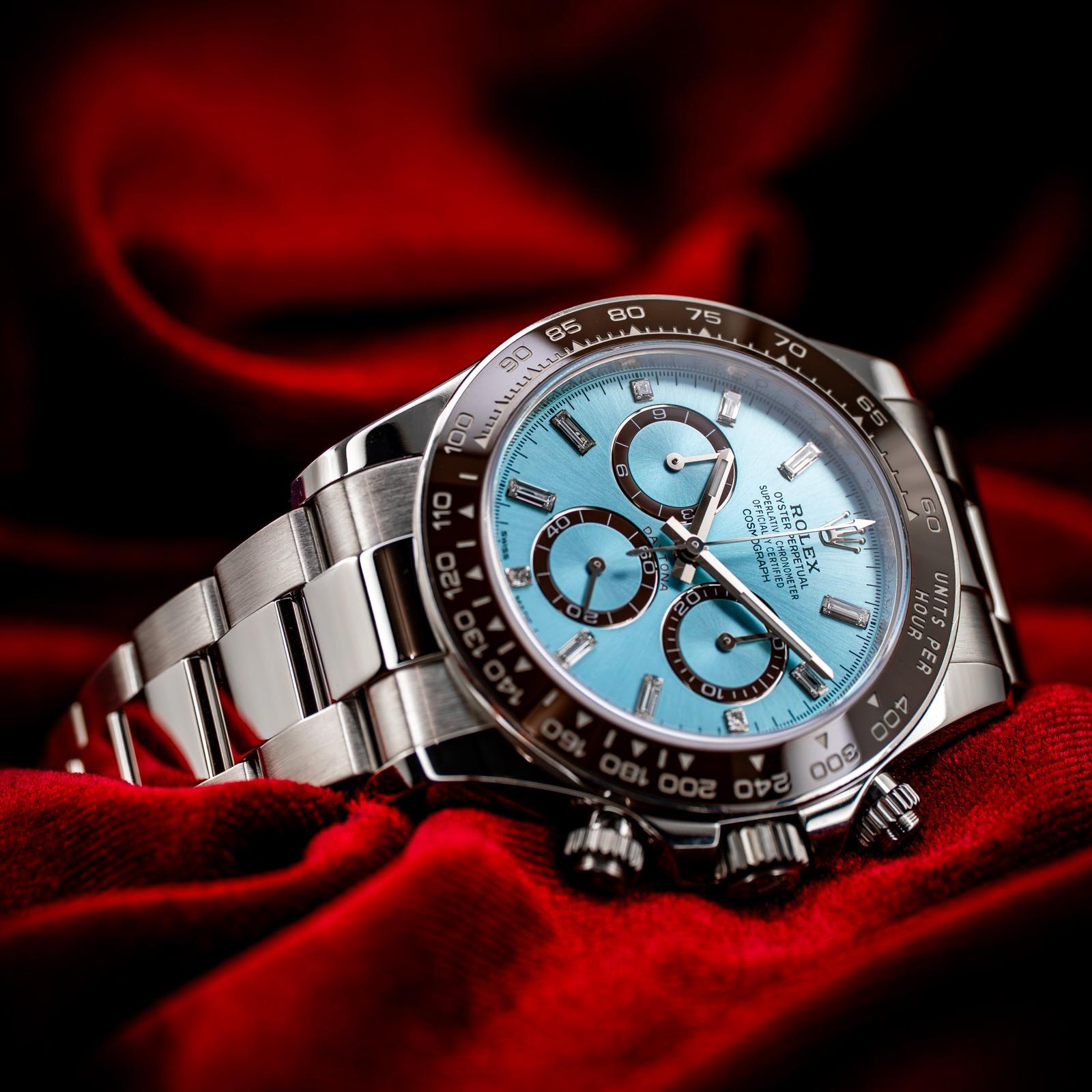 Rolex Daytona Platinum / Ice-Blue / Baguette Diamond-Set / Oyster