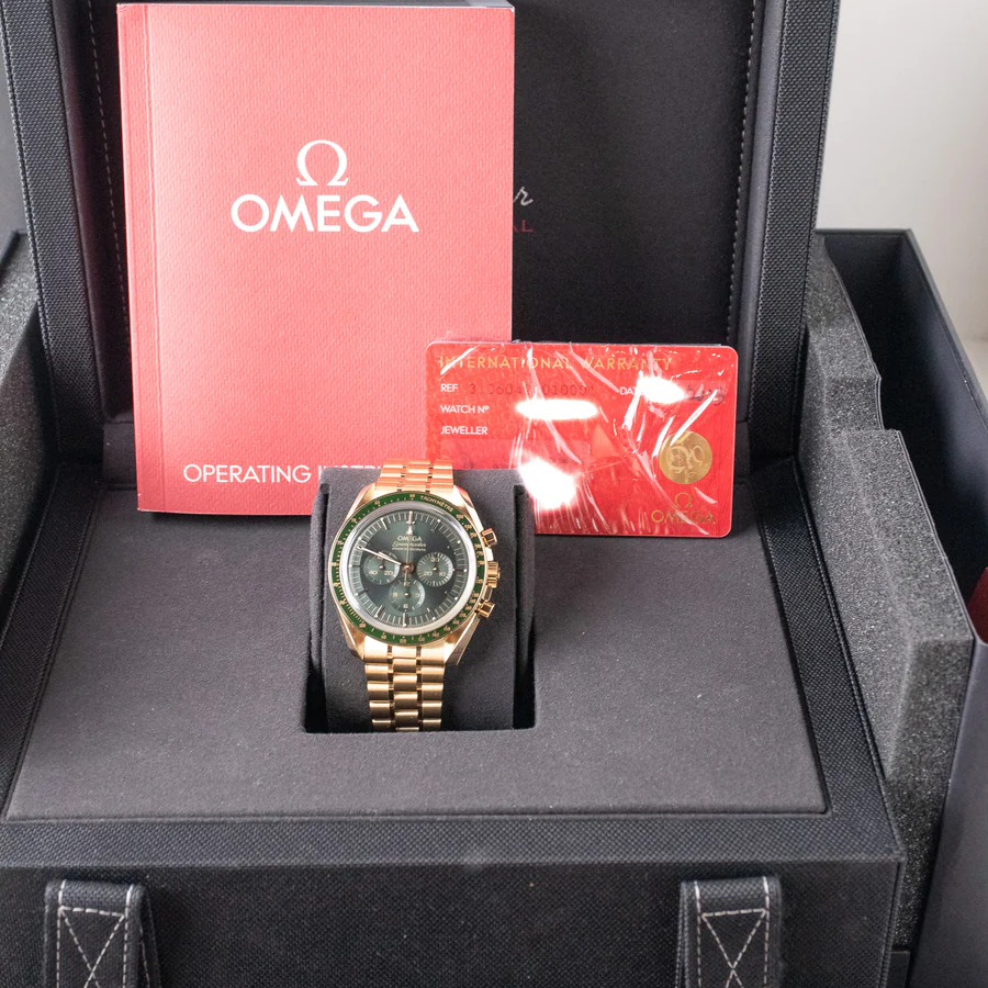 Omega Speedmaster Moonwatch Green Dial 310.60.42.50.10.001