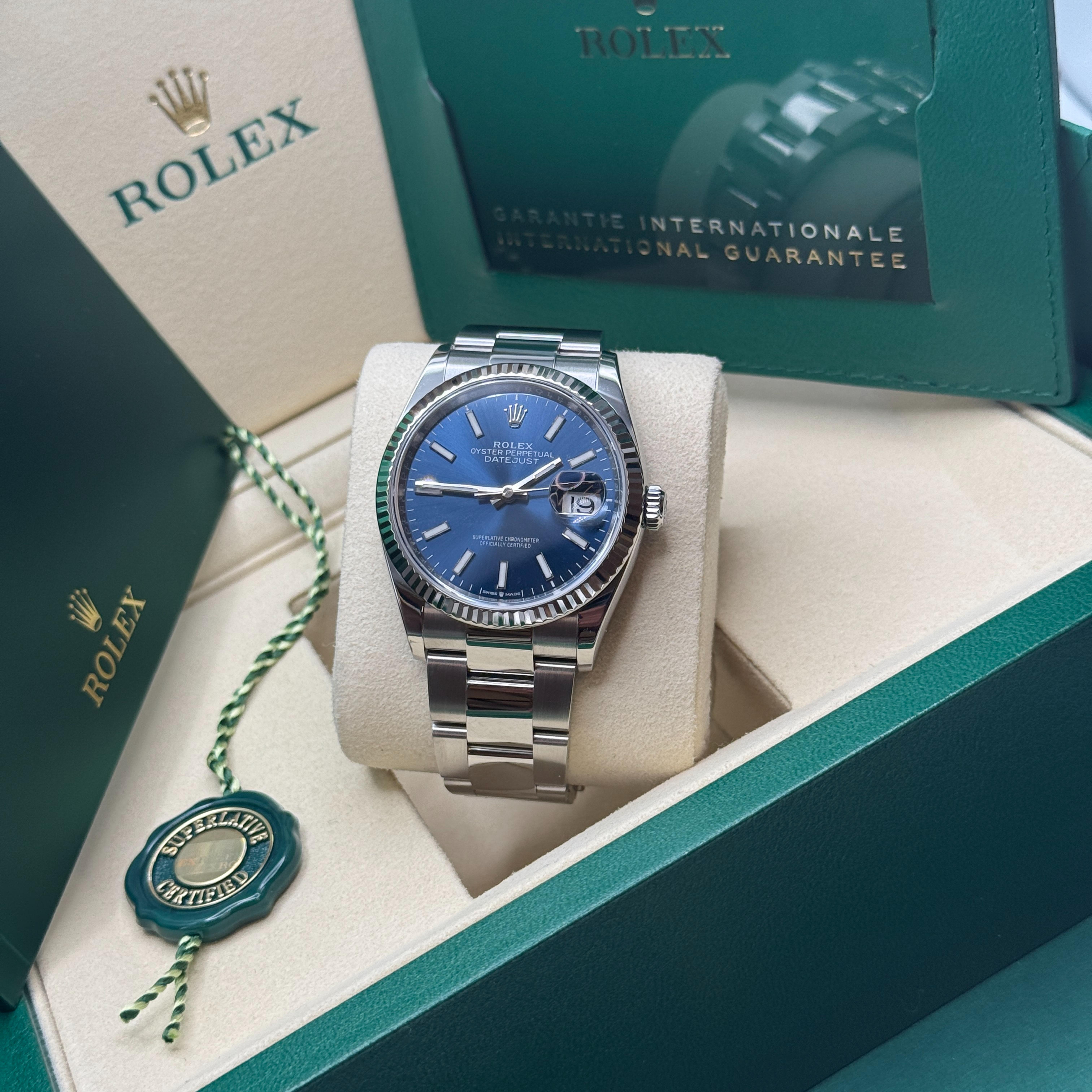 Rolex Datejust 36 Fluted / Blue / Oyster 126234-0018 Watches | Bezel