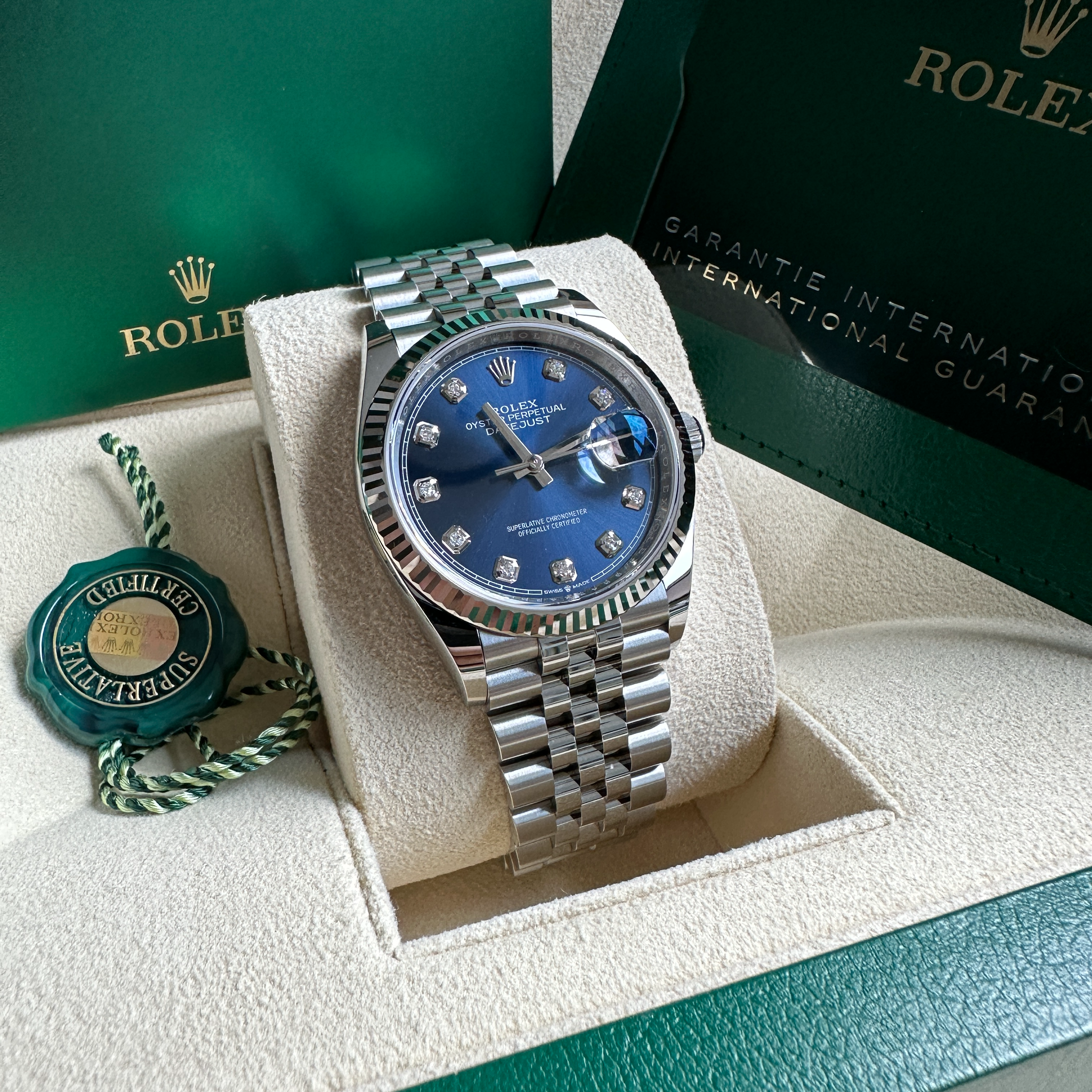 Rolex Datejust 36 Fluted / Blue / Diamond-Set / Jubilee Rolex Datejust 36 Fluted / Blue / Diamond-Set / Jubilee