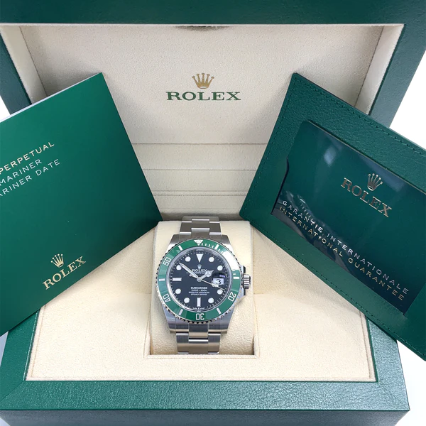 J37983: Rolex Submariner 41 Starbucks, Ref. 126610LV, Unworn 2022 Fu –  Paul Duggan Fine Watches