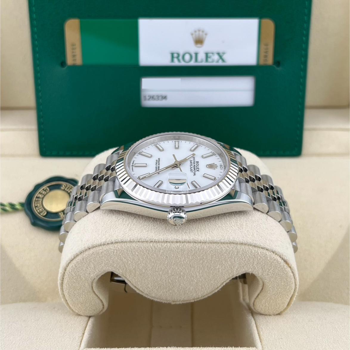 ◆ゆゆり10◆ Rolex Datejust 36 18kt YG & SS White Roman Dial Jubilee