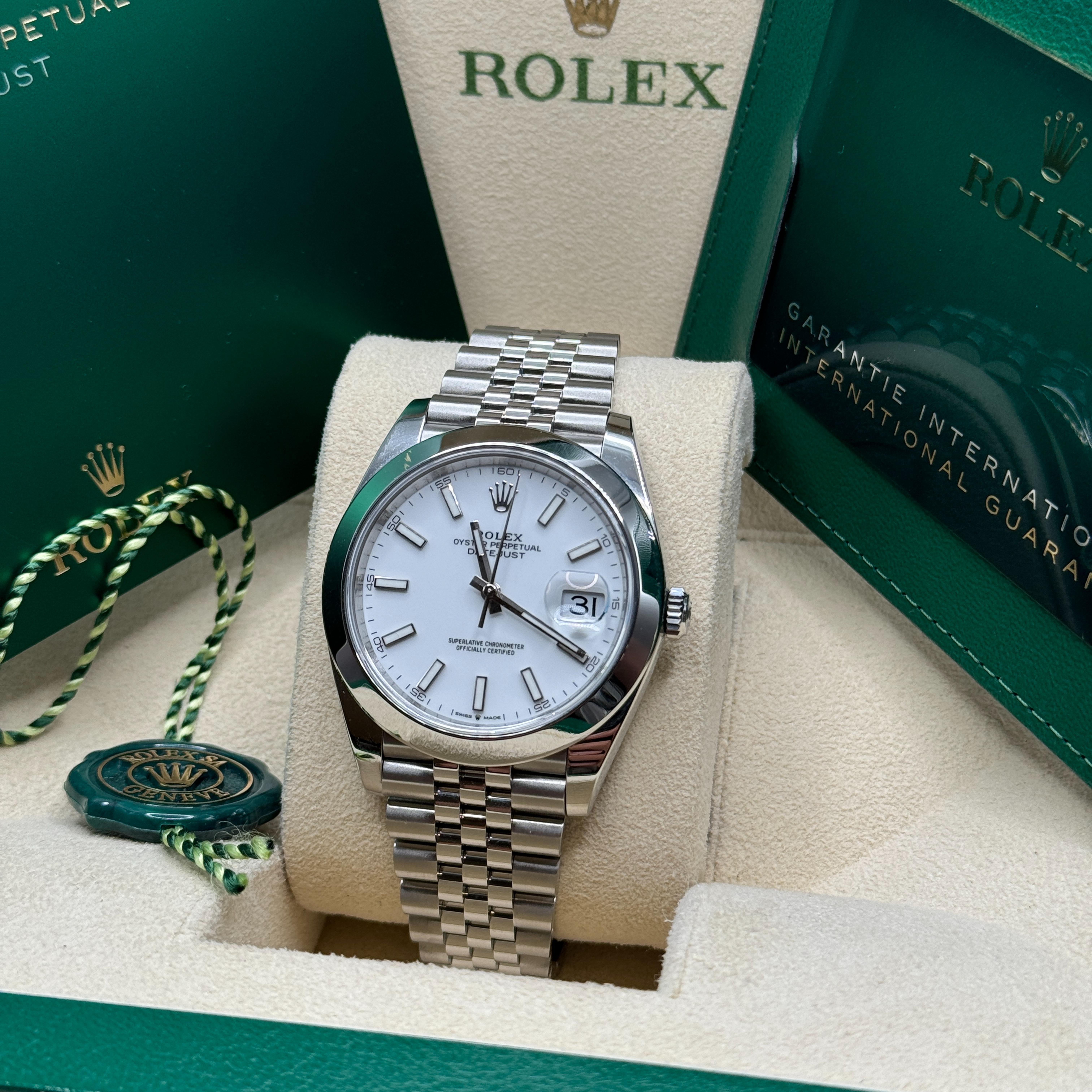 Rolex Datejust 41 Smooth White Jubilee 126300-0006 Watches Bezel