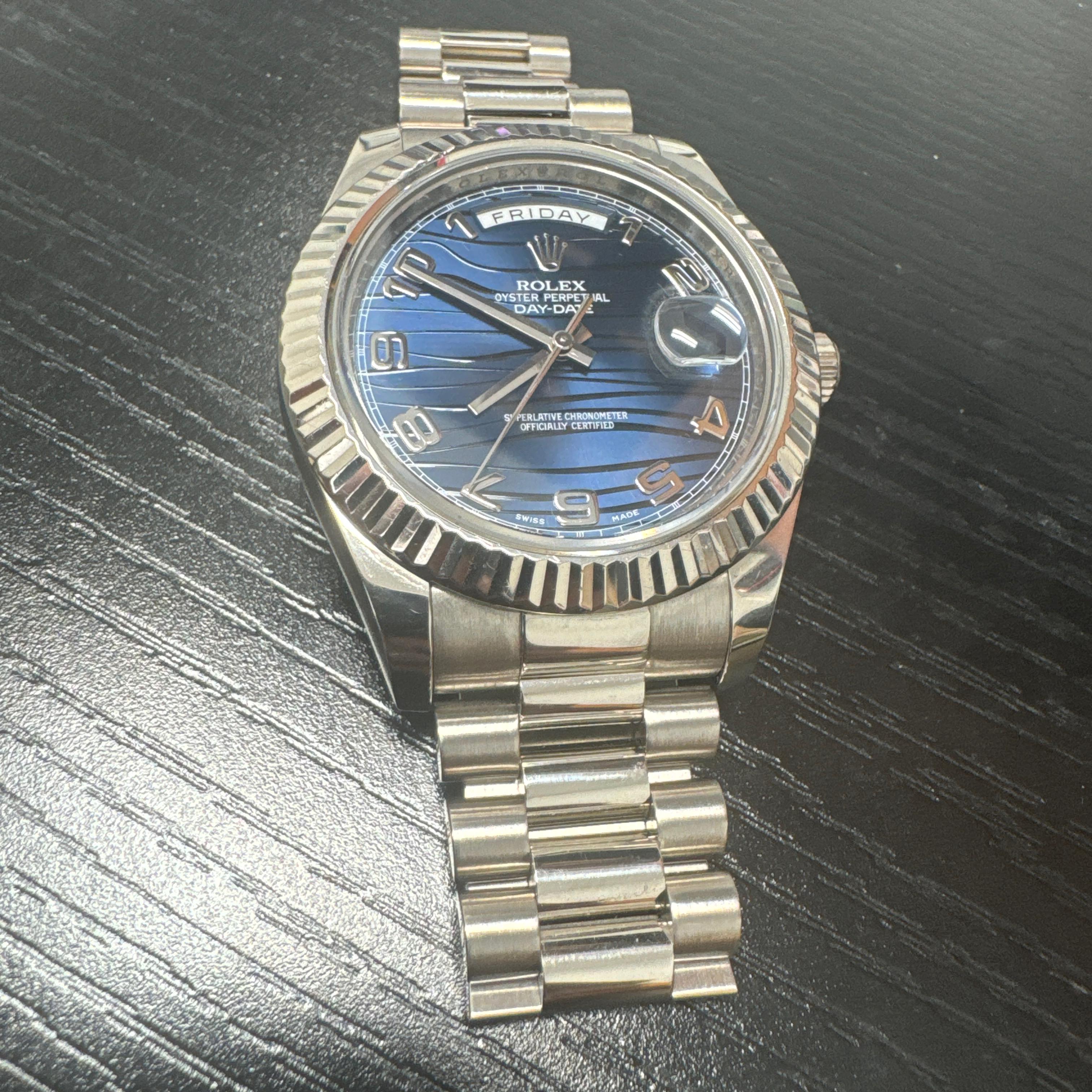 Rolex Day-Date II 41 White Gold / Fluted / Blue Wave-Motif