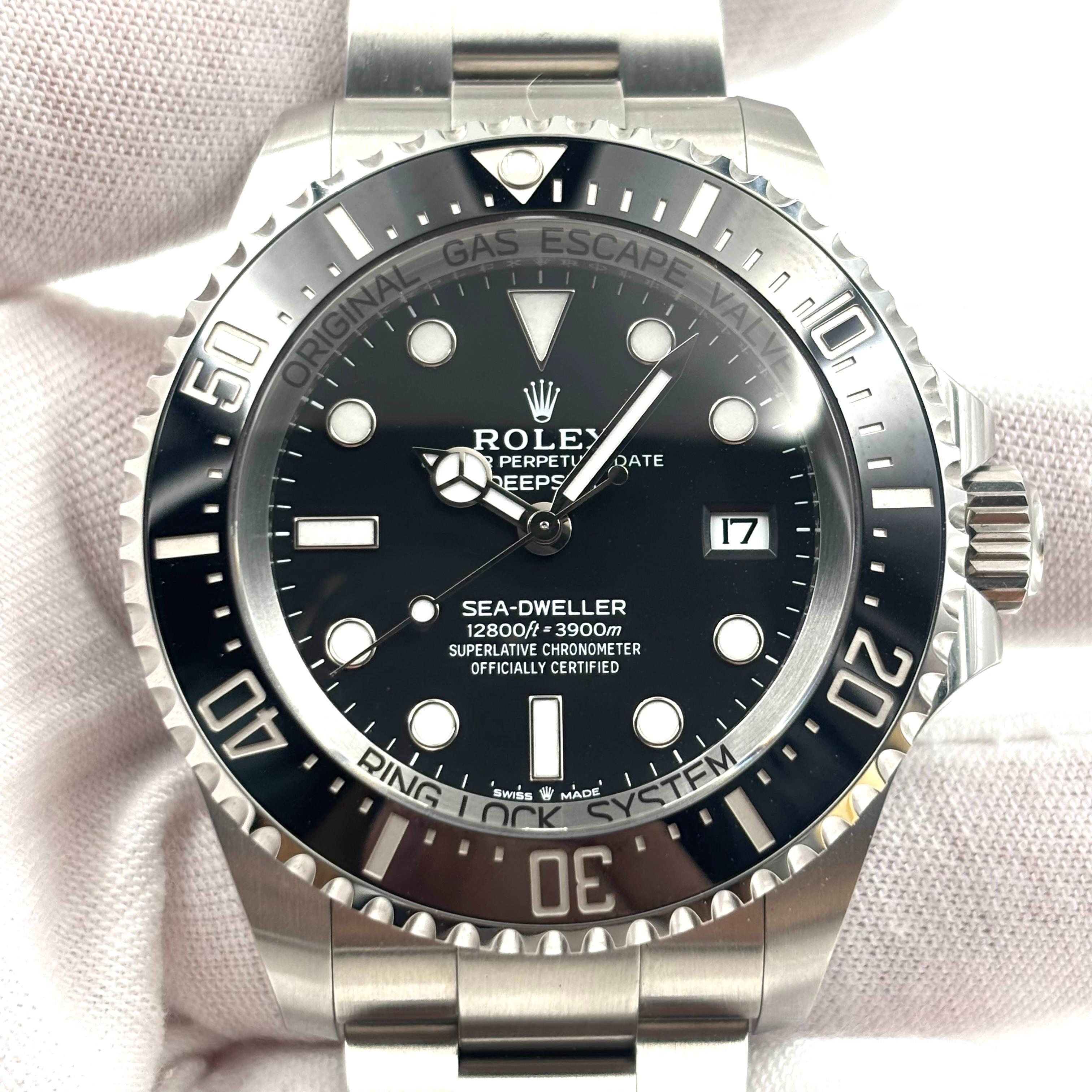 邦楽 Tomomi with wface / early times Rolex Sea-Dweller 136660, Deepsea, Stainless Steel, Black