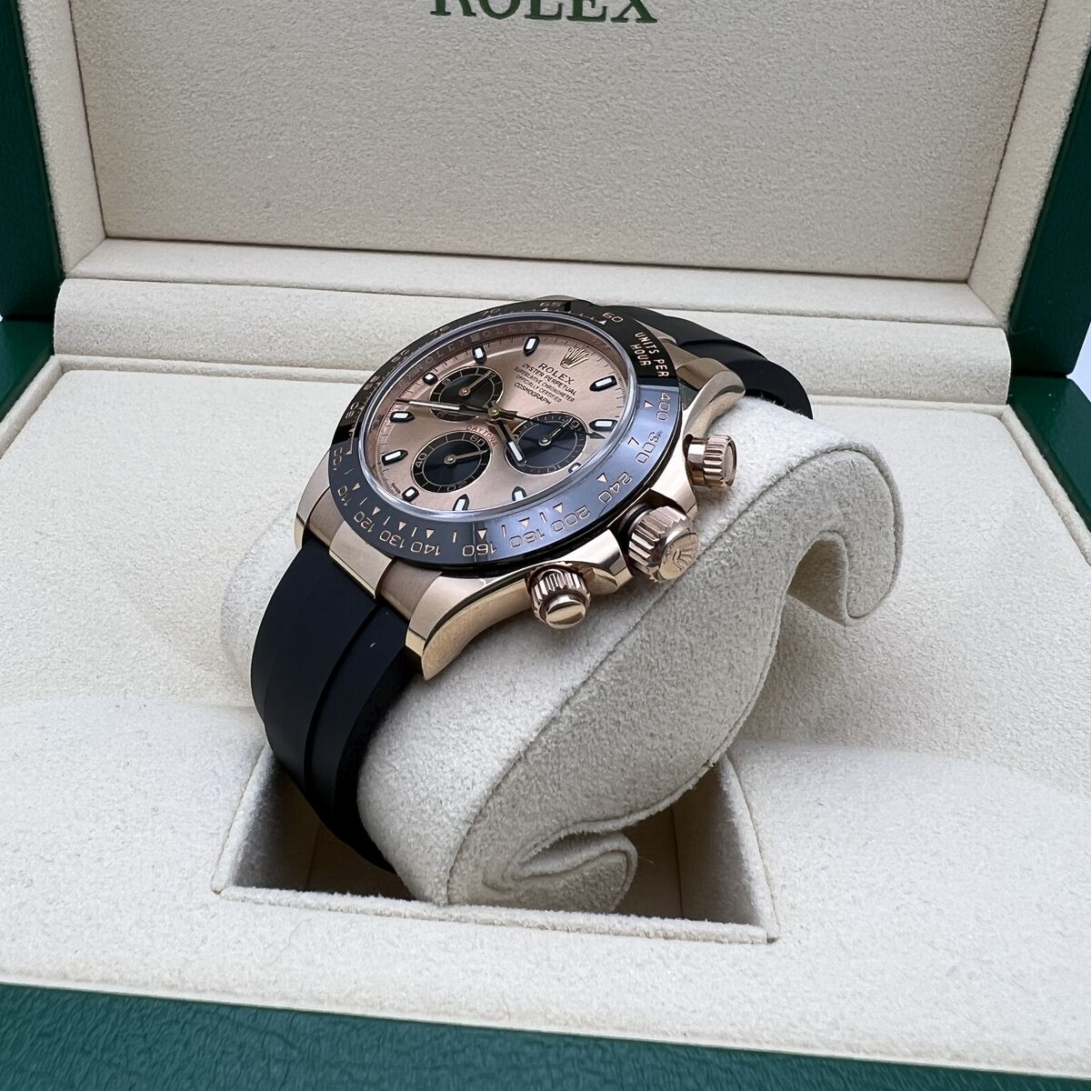 Rolex Daytona Rose Gold / Ceramic / Pink / Oysterflex 116515LN-0013 | Bezel