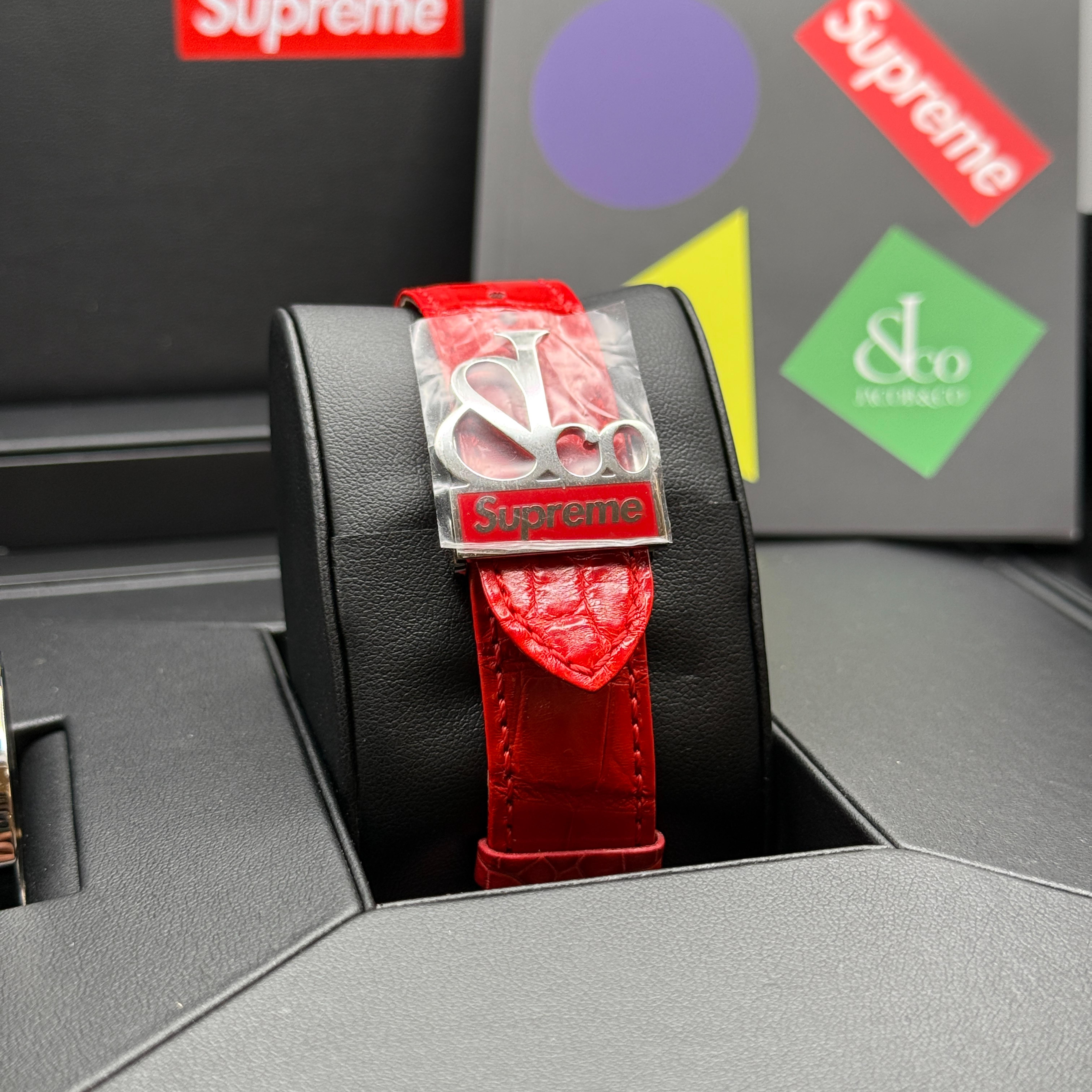 WATCHCOLLECTOR専用 Jacob & Co Supreme 4 Time Zone Quartz 47 Steel / Diamond-Set