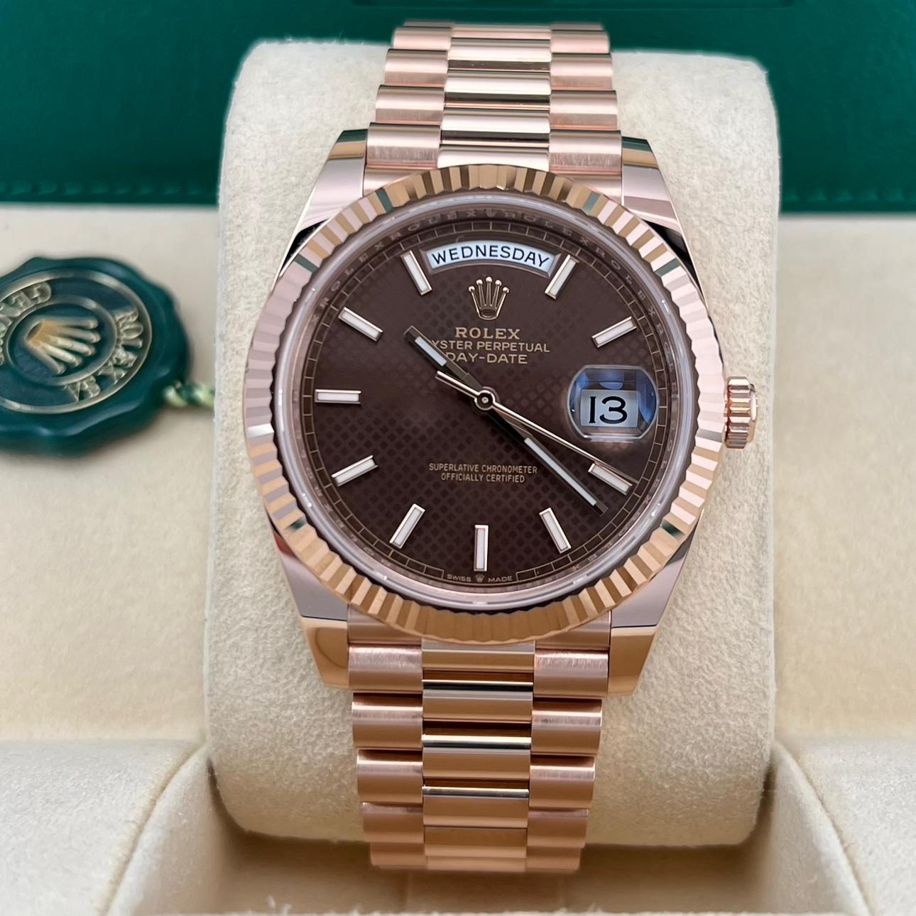 Rolex Day-Date Rose Gold Diamond Pave Dial 40mm 228235-0036