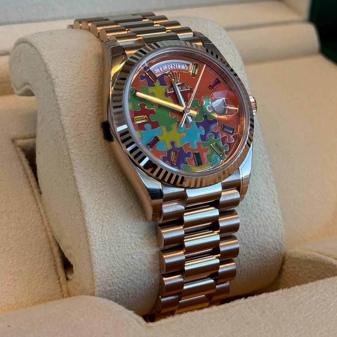 ROLEXディスプレイ Rolex Day Date 36mm - Ref: 128239-0056 - Puzzle Emoji Jigsaw