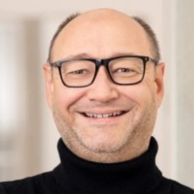 Prof.(FH) Mag. Thomas Schweinschwaller