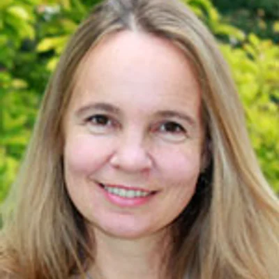 Mag.a Katharina Porak-Löwenthal