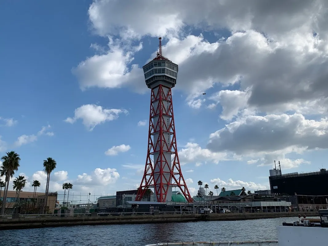Fukuoka in 2 Days: Hakata Ramen, Castle Parks & Dazaifu Shrine 4