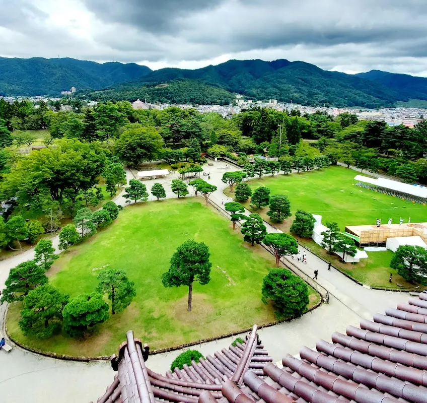 鶴ヶ城 4