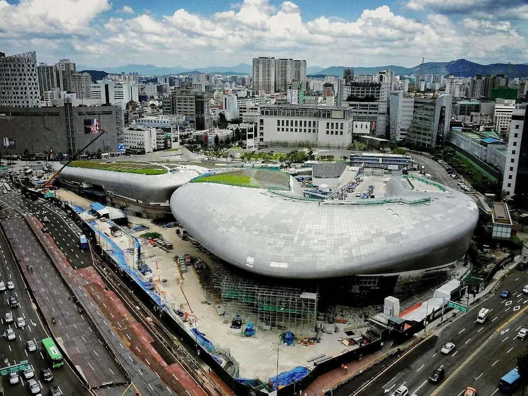 DDP - Dongdaemun Design Plaza
