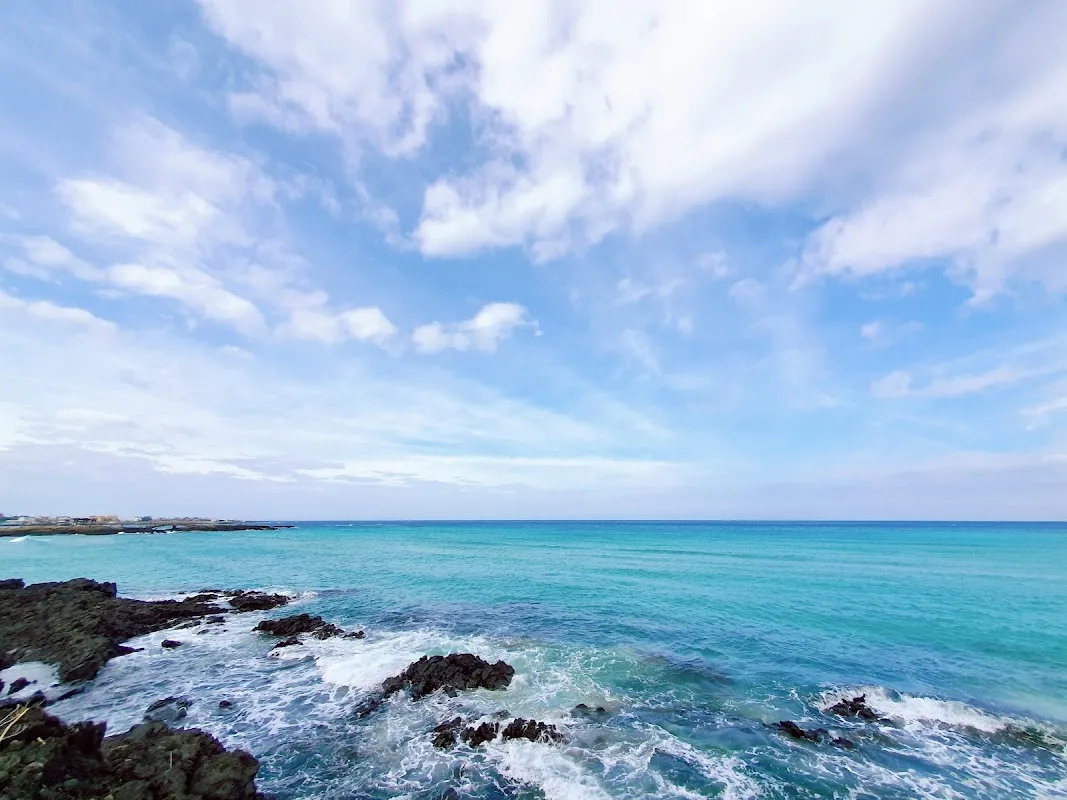 Hamdeok Beach 9