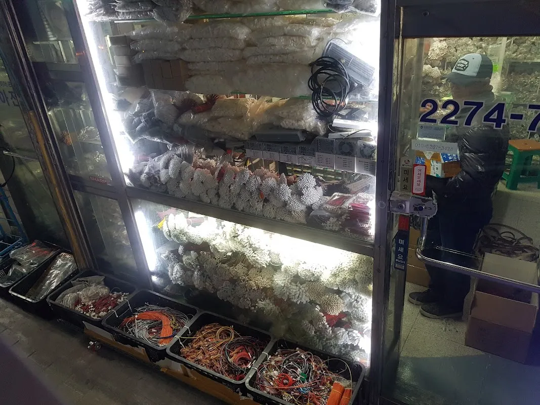 世運商街 5