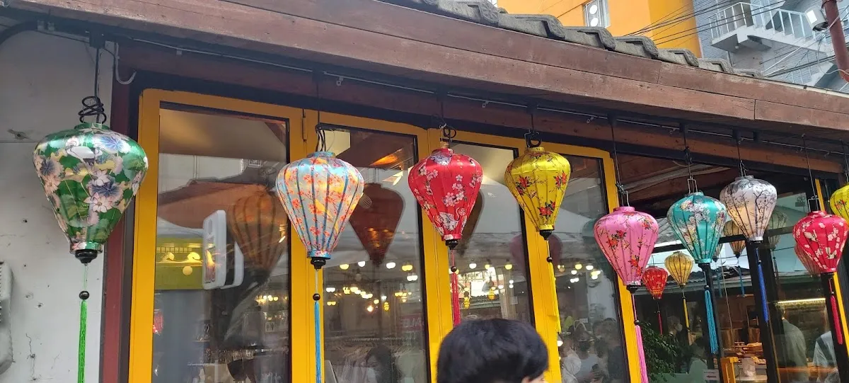 Ikseon-dong Hanok Cafe Street 5