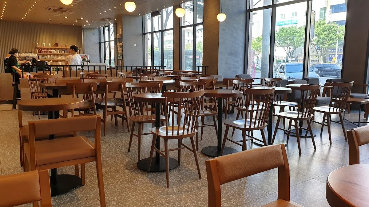 Starbucks 4