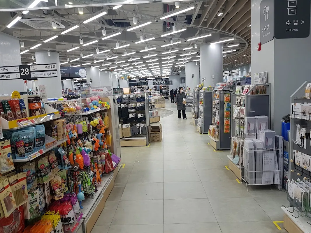 Daiso Songdo Triple Street 5