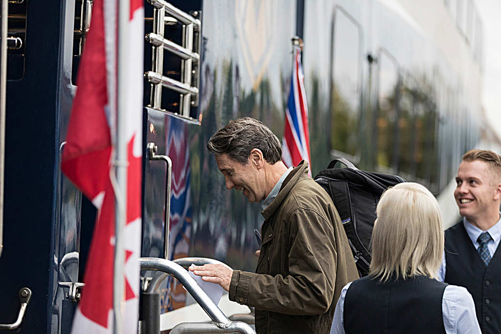 Rocky Mountaineer Train - Vancouver to Whistler 