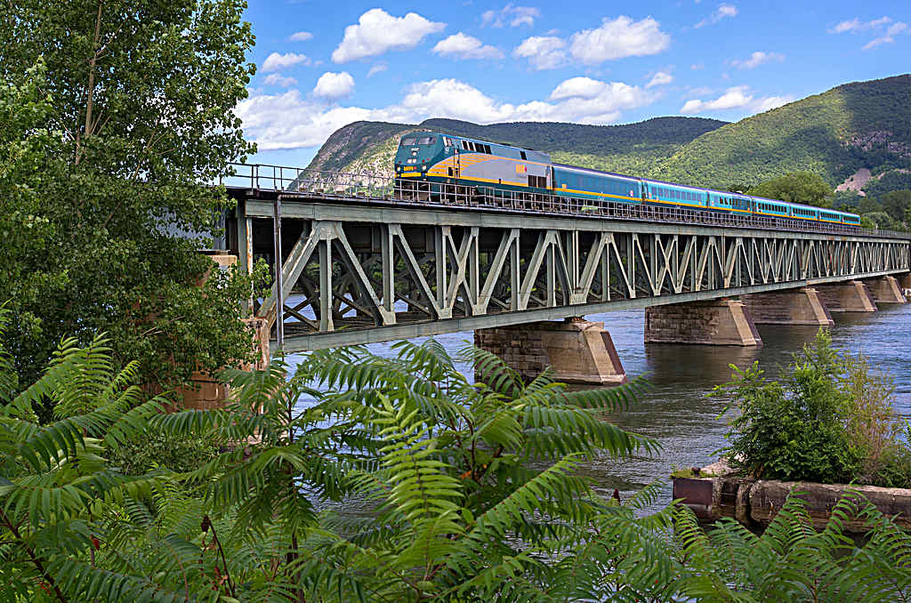VIA Rail – Quebec City to Montreal