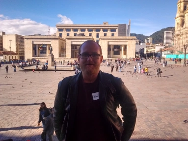 me outside senate building