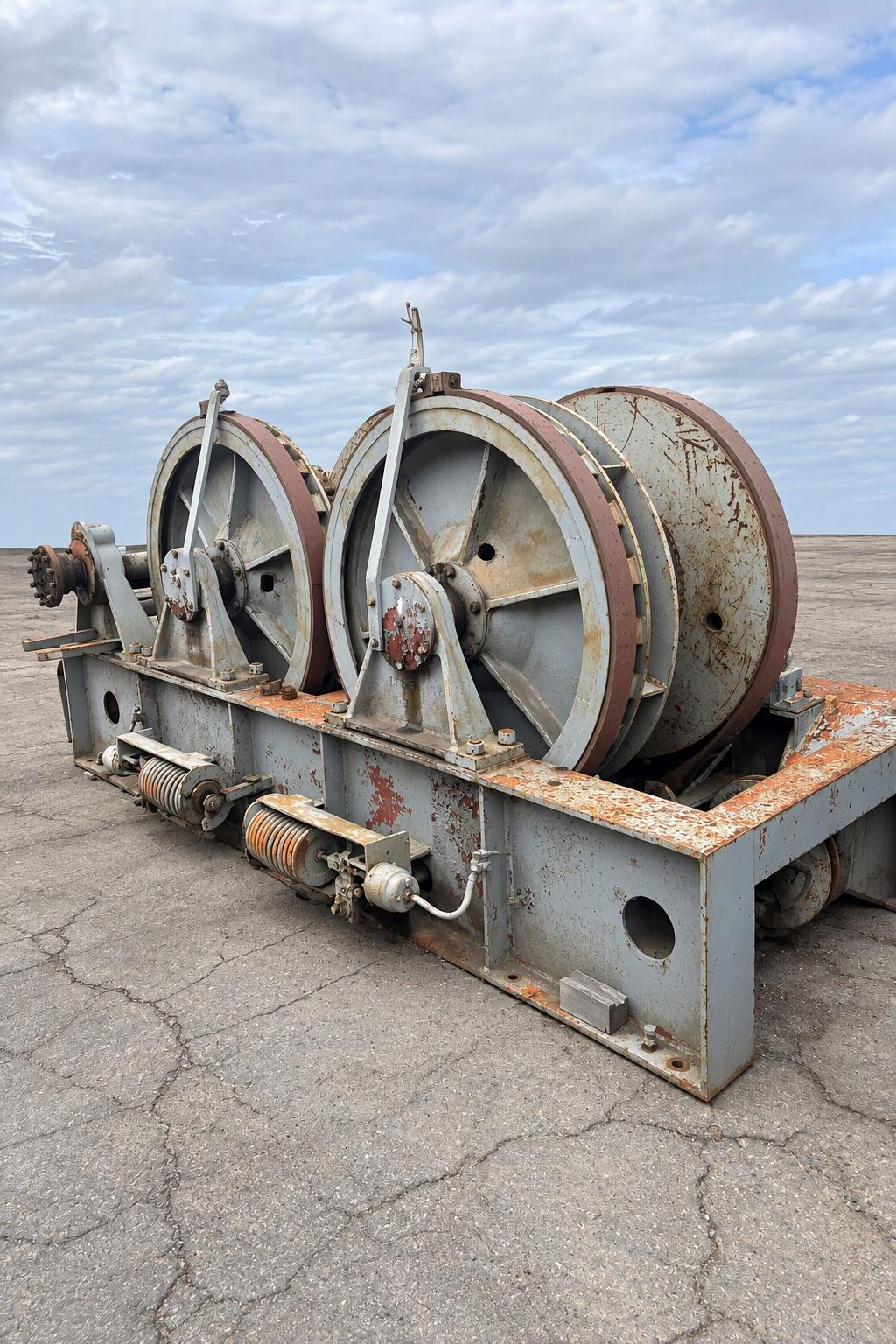 Clyde Frame 9 Double Drum Winch