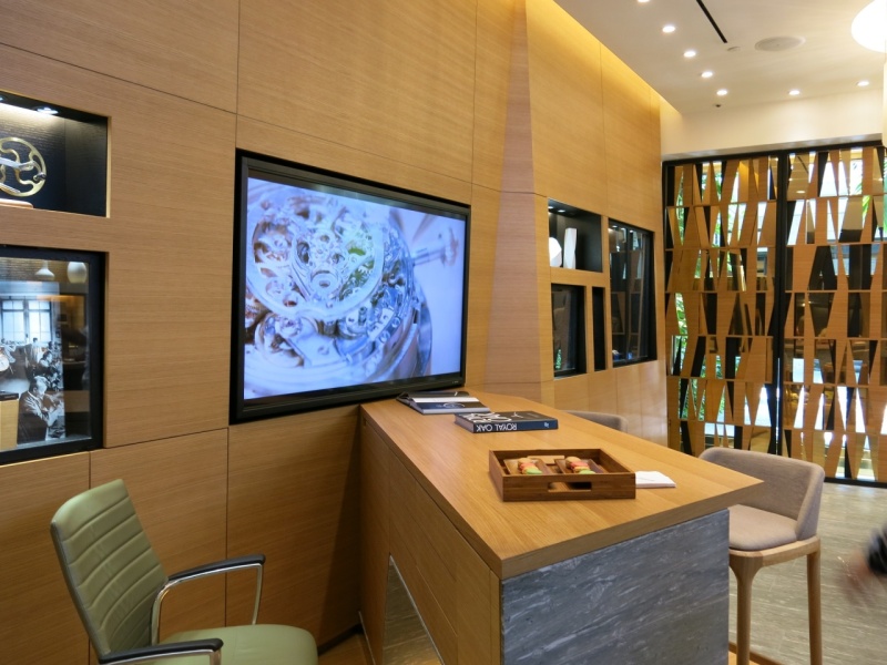 Audemars Piguet PuristSPro visits the new AP Bal Harbour Boutique